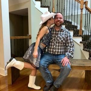 Meet your Posher, Mark